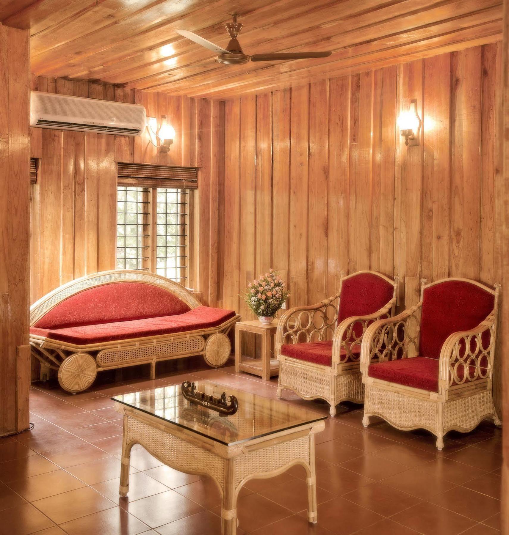 Hotel Woods N Spice - Thekkady Kumily Esterno foto