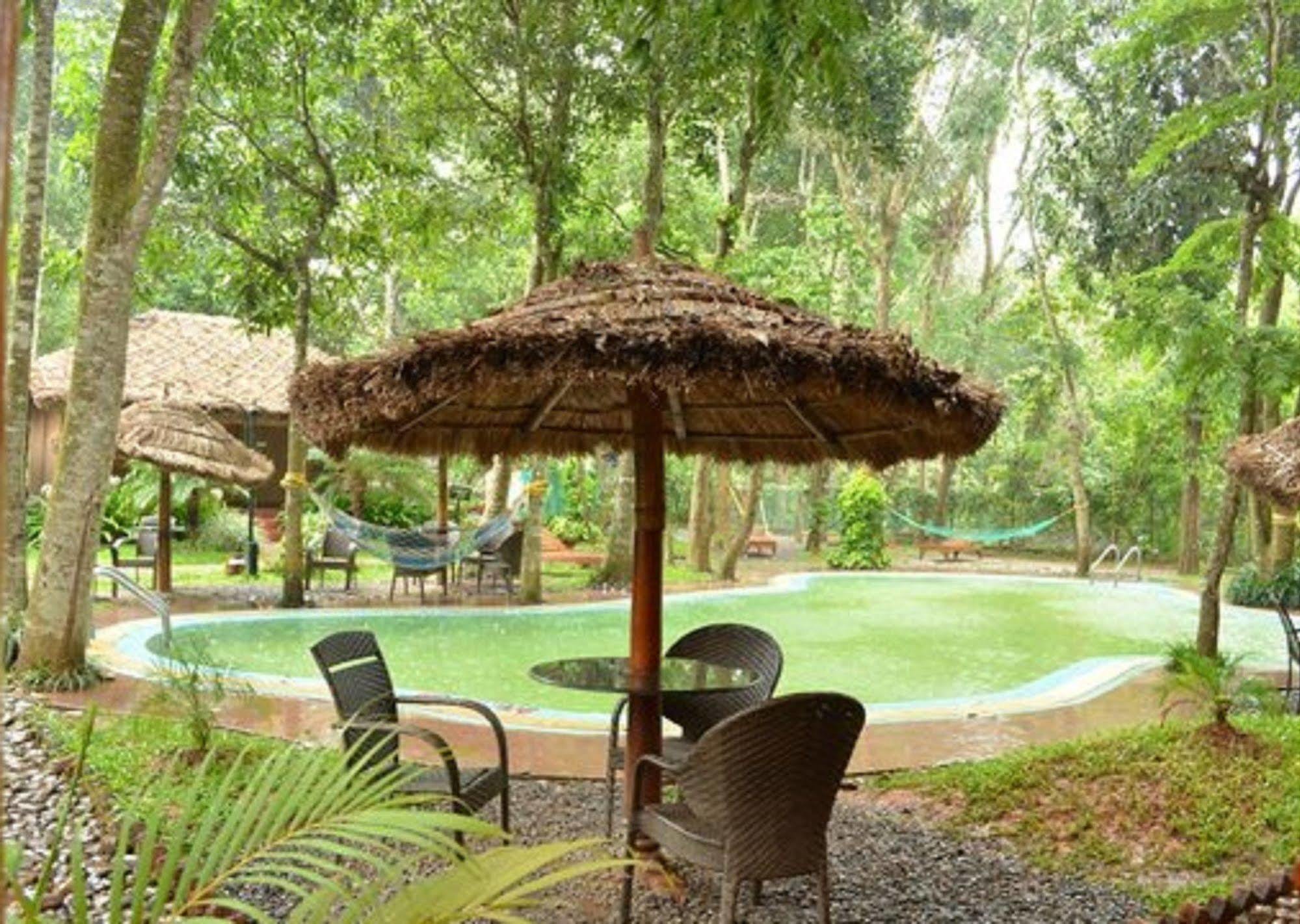 Hotel Woods N Spice - Thekkady Kumily Esterno foto